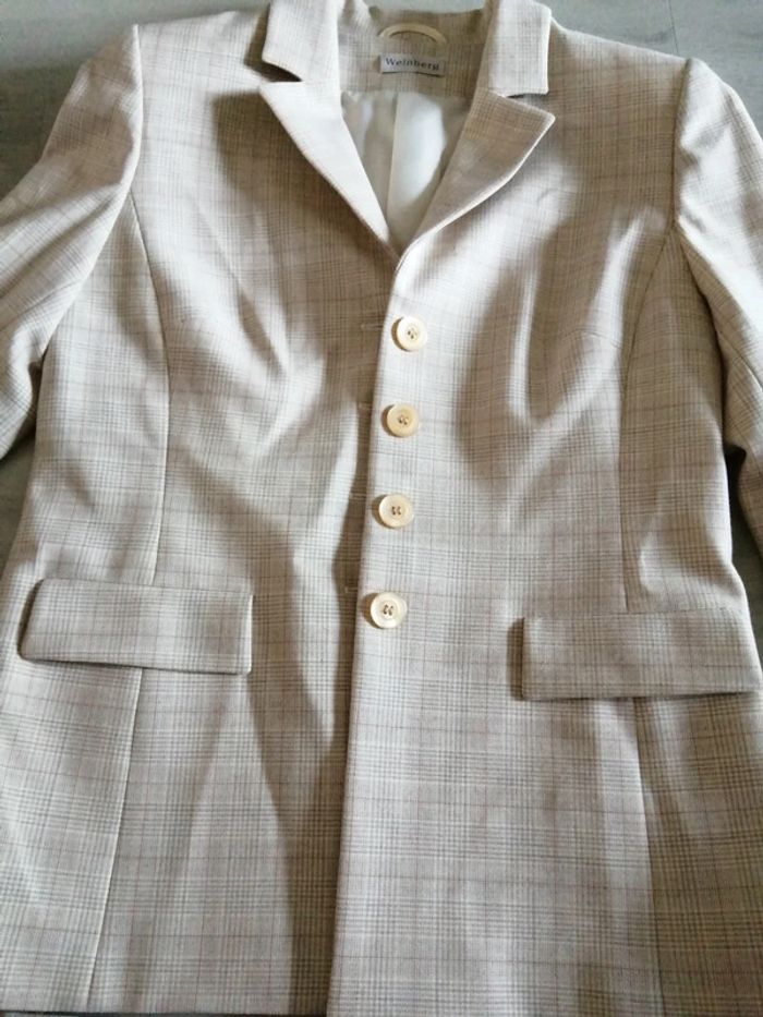 Ensemble tailleur et jupe - photo numéro 3