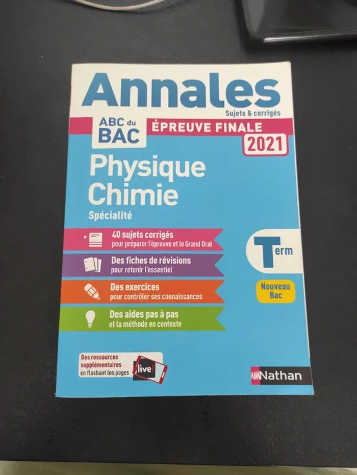 Livre annales Bac Physique chimie terminale