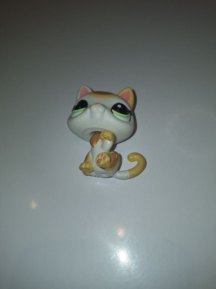Petshop LPS  chat blanc marron yeux verts