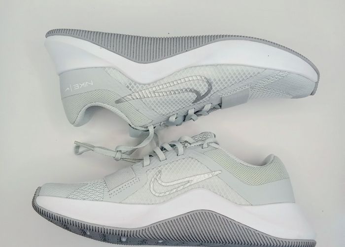 Nike mc trainer 2 neuves taille 36.5 - photo numéro 2