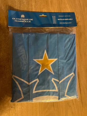 Matelas gonflable Olympique de Marseille 70 cm par 180 cm