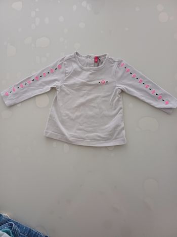 Tee-shirt taille 9 mois