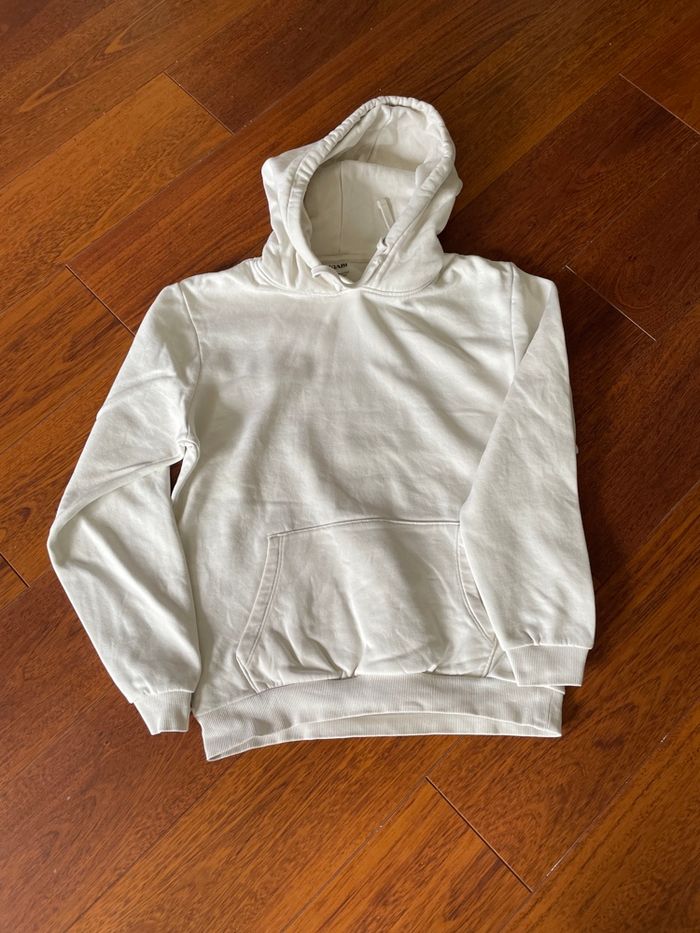 Sweat capuche - photo numéro 1