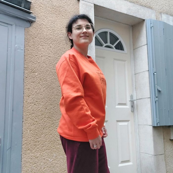 Pull de créatrice brodé taille M - photo numéro 3