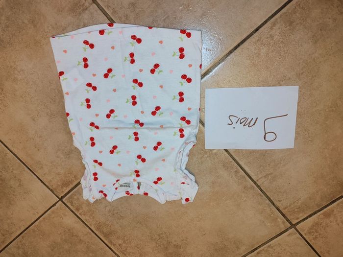 Lot de 9 t shirts - photo numéro 8