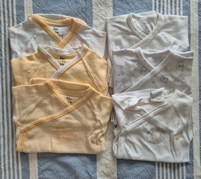 Lot de 6 bodys 1 mois