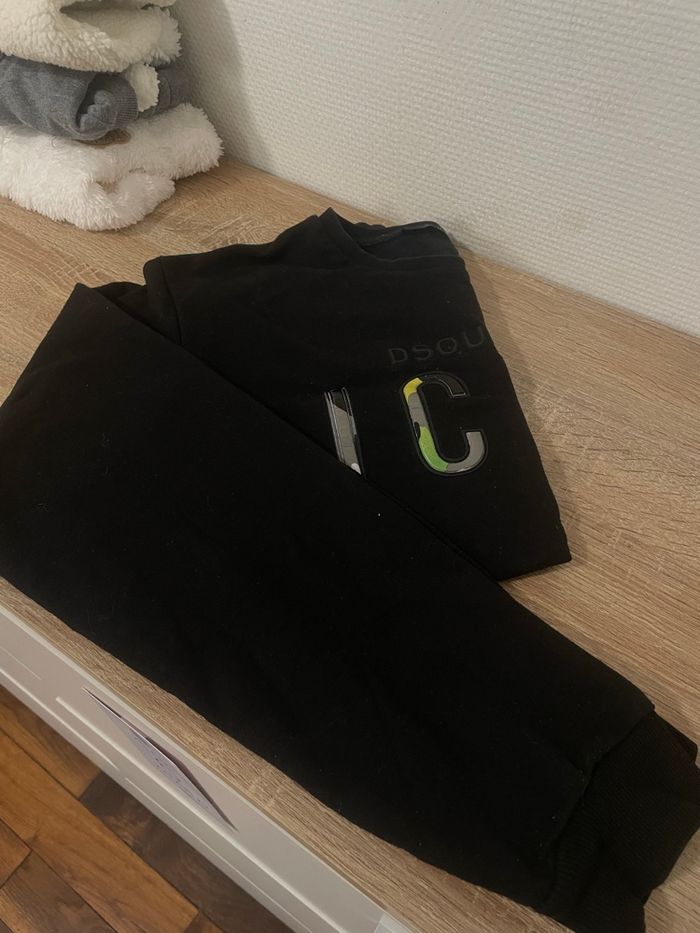 Pull Dsquared2 - photo numéro 2