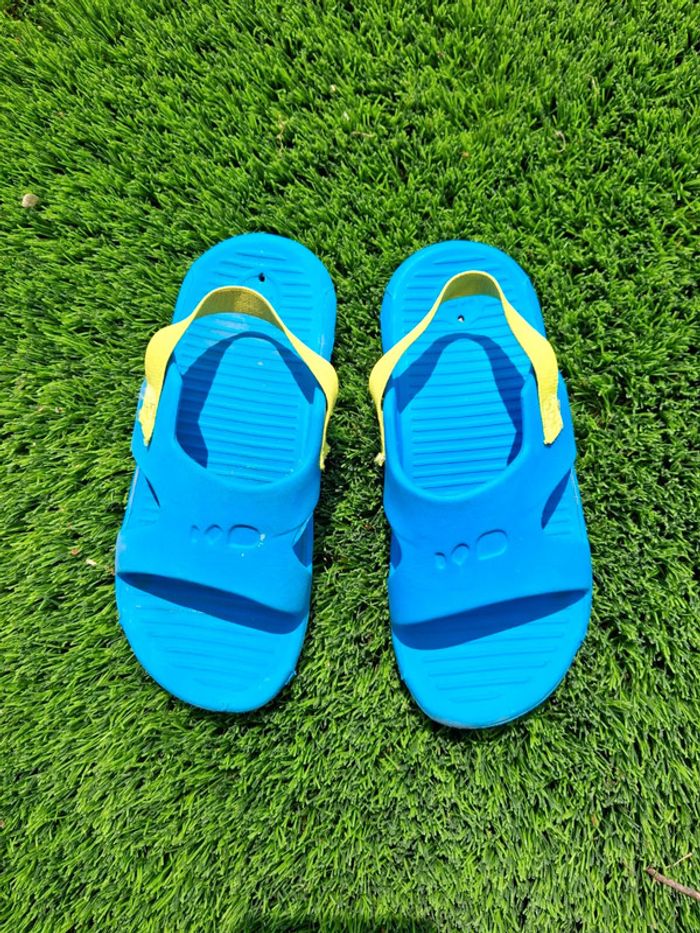 Sandales claquettes tongs plage piscine mer bleu nabaiji taille 27 28 - photo numéro 2