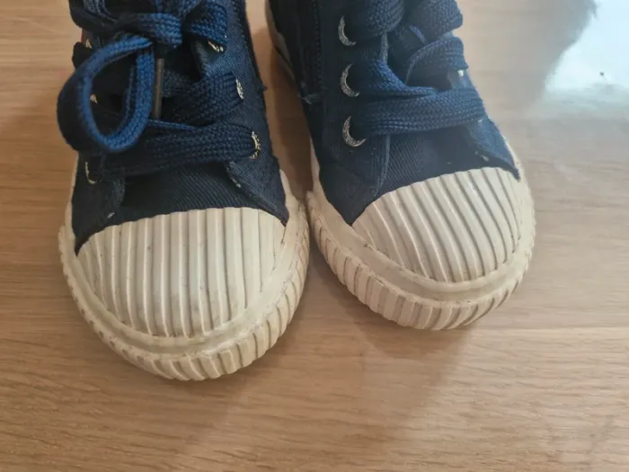 Chaussures Absorba taille 22 - photo numéro 5