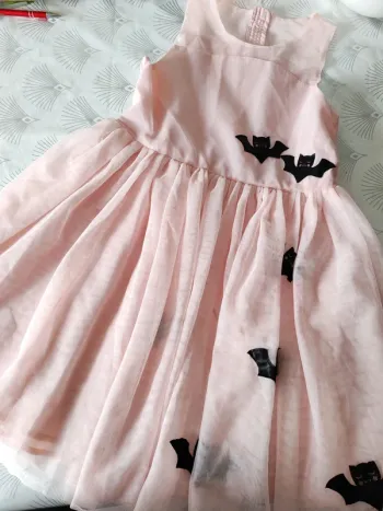 Robe tulle chauve souris 9/10 ans