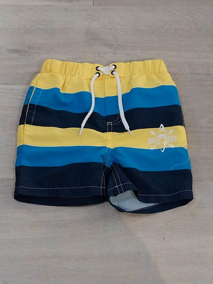 Short de bain 23 mois