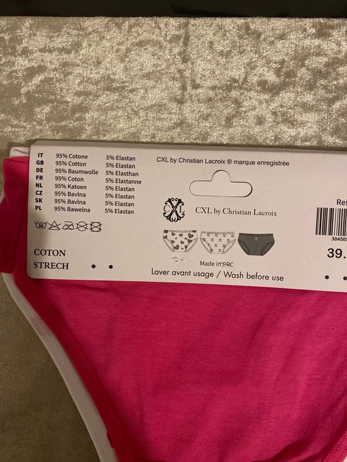 Christian Lacroix Lot de 3 culottes fille taille 6/8 ans - photo numéro 3