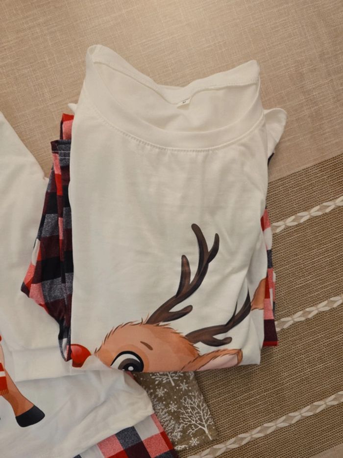 Lot 3 pyjamas assortis de Noël, neufs - photo numéro 5