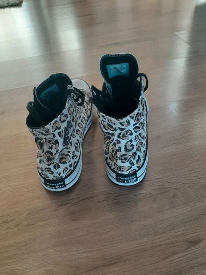 Converse plateforme Chuck Taylor Femme 38.5 - photo numéro 5