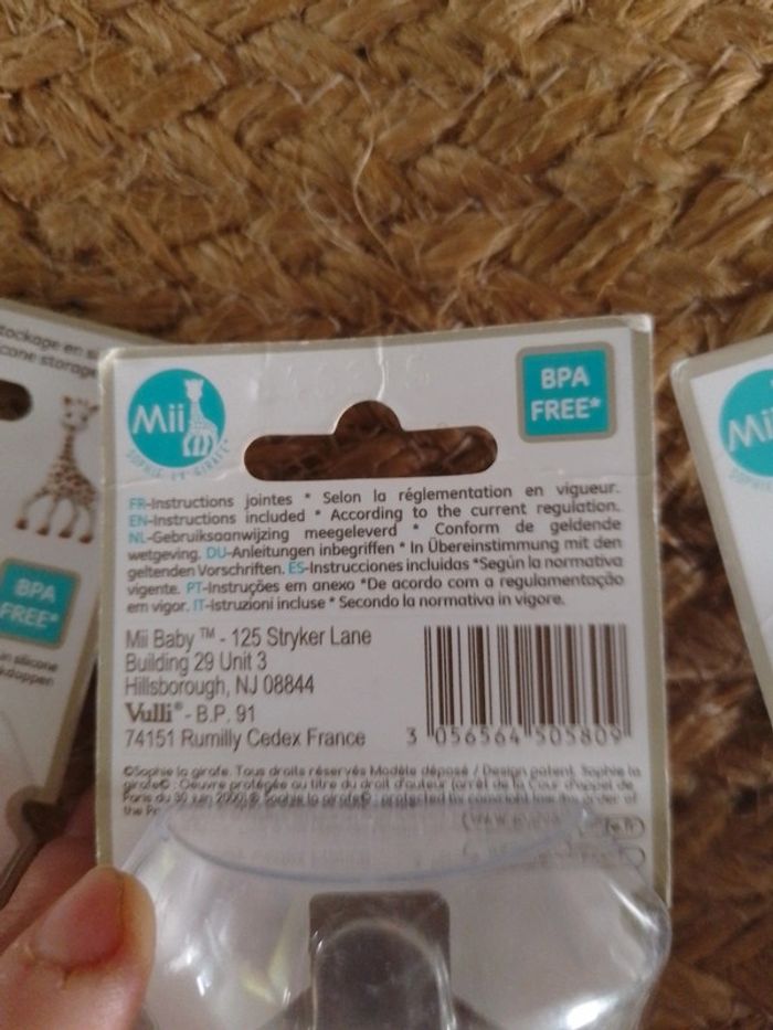 lot tétines biberons MII 0, 3, 6 et 9 m + capuchons ( possible achat à l'unité voir annonce) - photo numéro 10