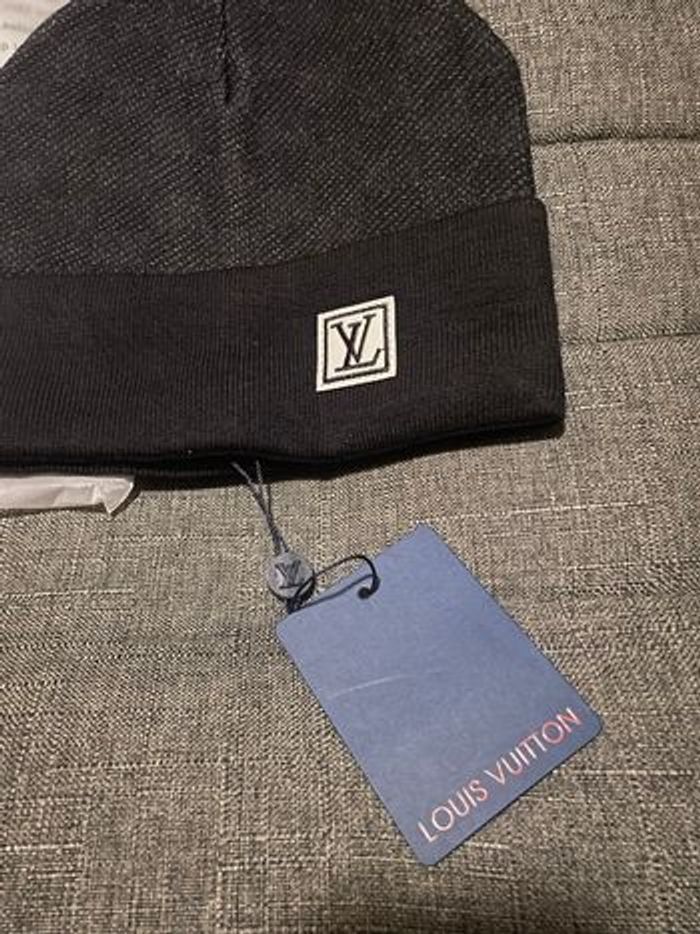 Bonnet lv - photo numéro 3