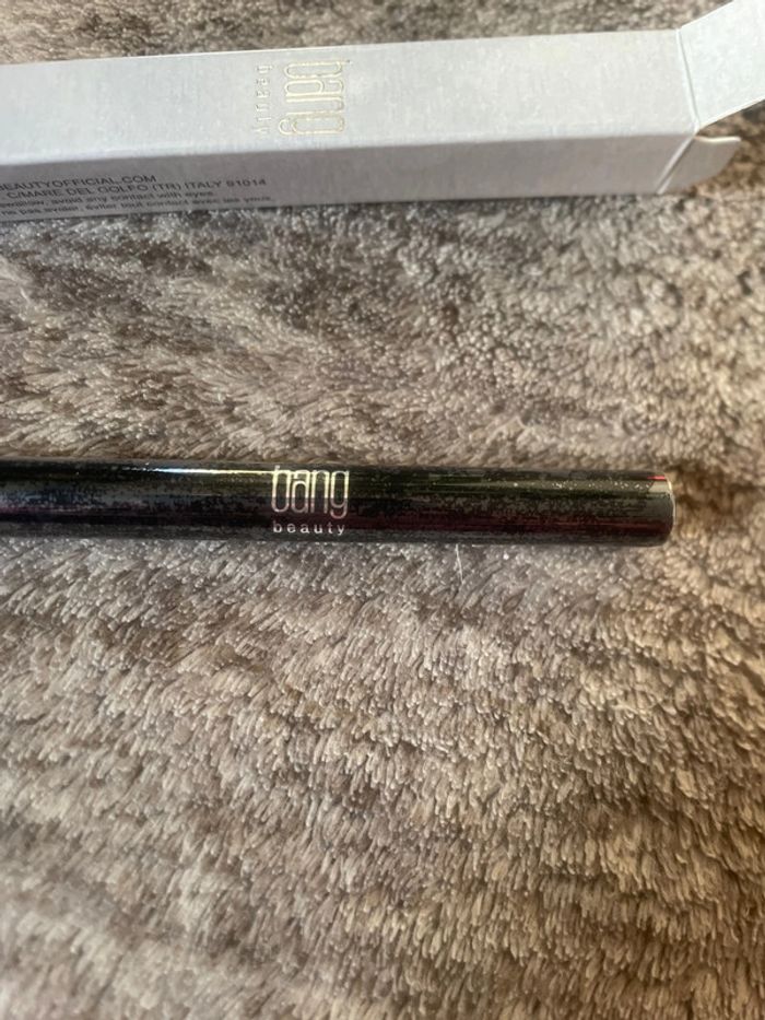 Eye-liner - photo numéro 2