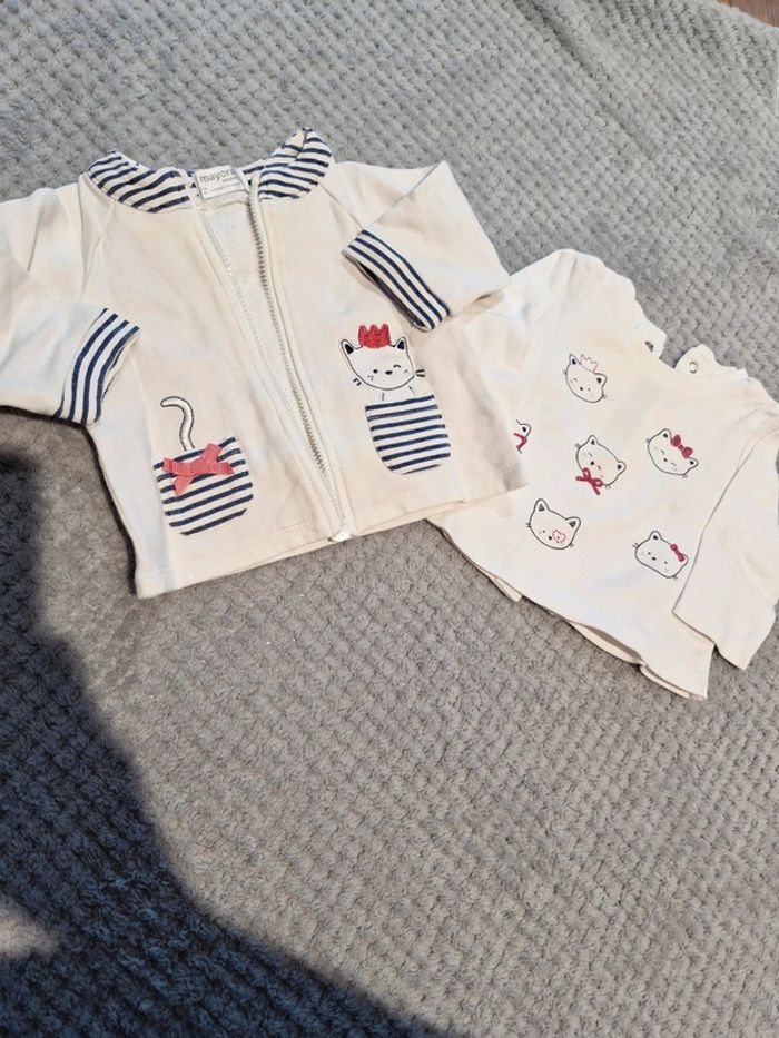 Ensemble t-shirt + gilet Majoral 0-2 mois