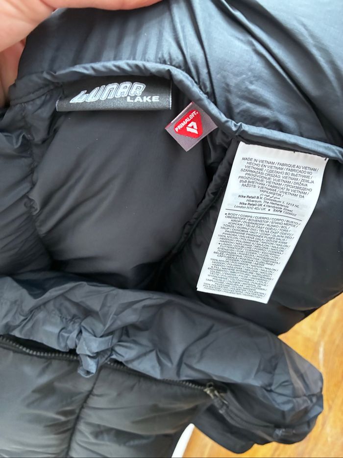 Doudoune Nike ACG Noire - Taille S - Neuve - photo numéro 7