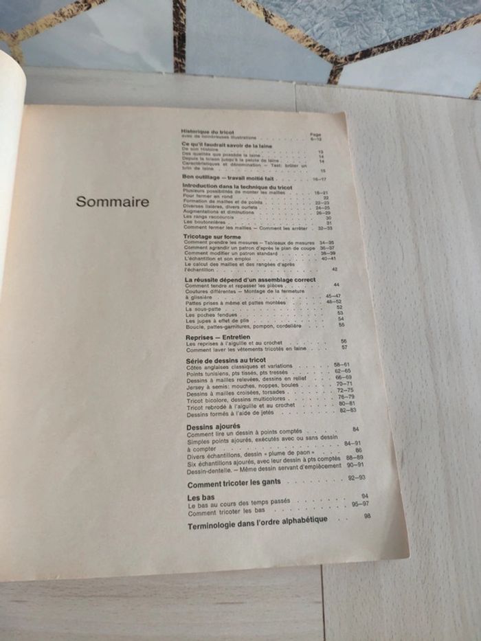 Magazine Burda numéro 94 de 1974 édition française Tricoter fait plaisir - photo numéro 4