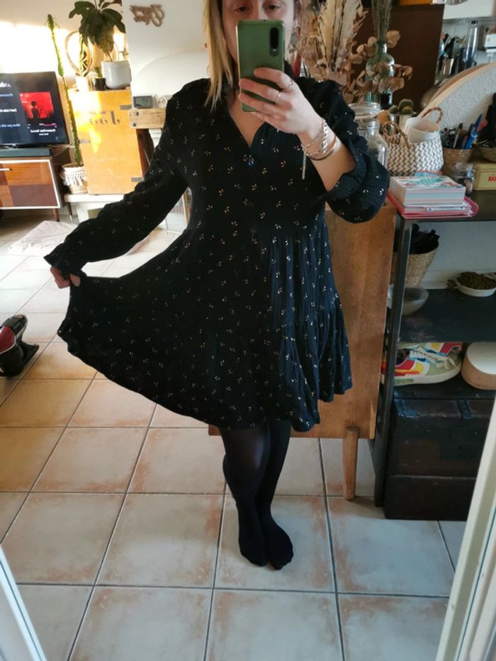 Robe baybdoll noir et doré - photo numéro 3