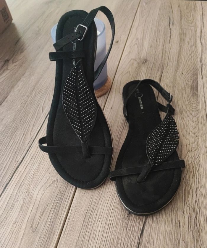 Tongs habillées - photo numéro 4
