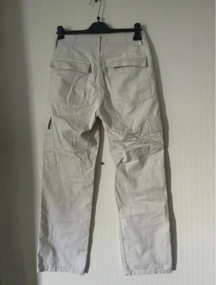 👖 Pantalon cargo blanc - photo numéro 2