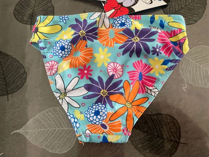 Maillot de bain Minnie 2 ans 2pc neuf - photo numéro 5