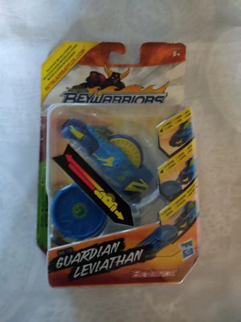 Toupie Beywarriors Beyraider 2 Guardian Leviathan