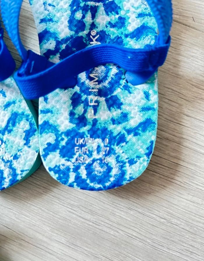 Deux paires de tong neuves 27 - photo numéro 4