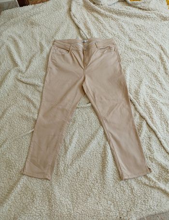Gémo beige rose clair – taille 42 – coupe slim mignon cute kawaii