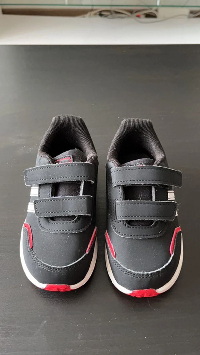 Basket Adidas presque neuves