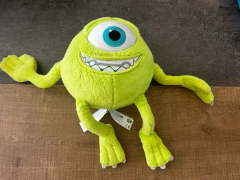Peluche bob monstre et cie