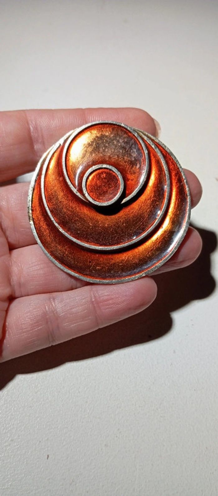 Broche ancienne ronde - photo numéro 3