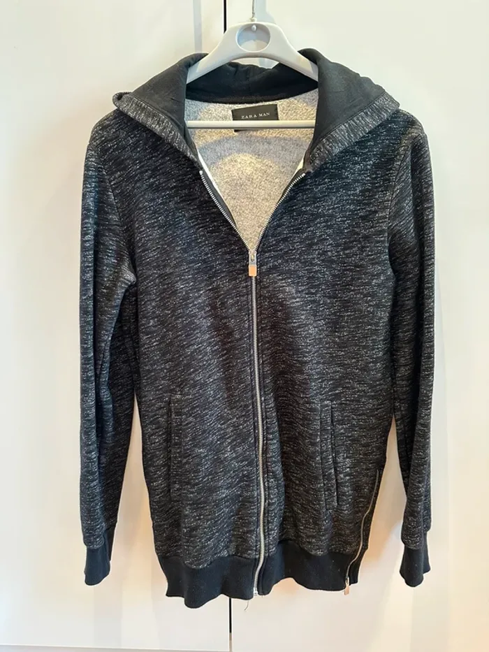 Gilet à capuche Zara