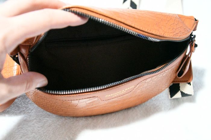 Sac banane en bandoulière - photo numéro 14