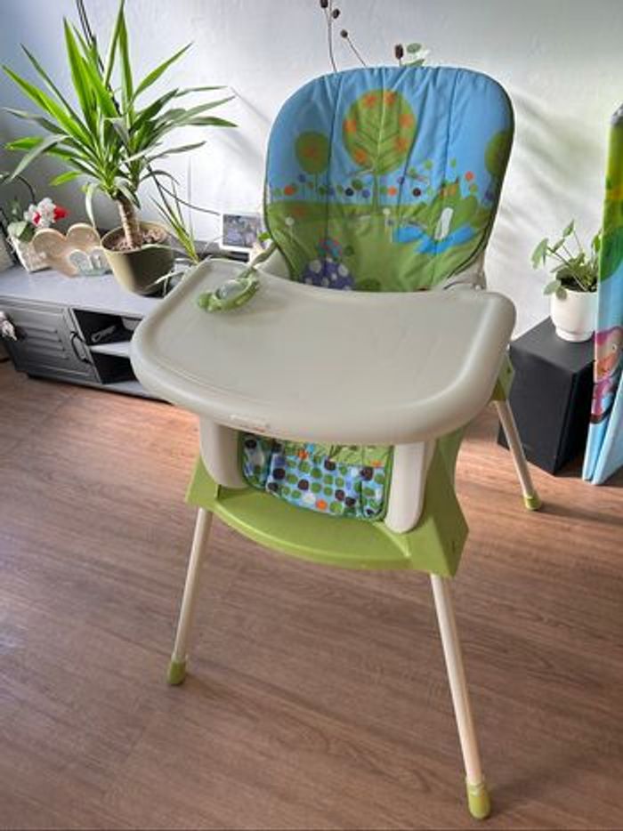 Chaise haute enfant - 4 en 1 - photo numéro 3
