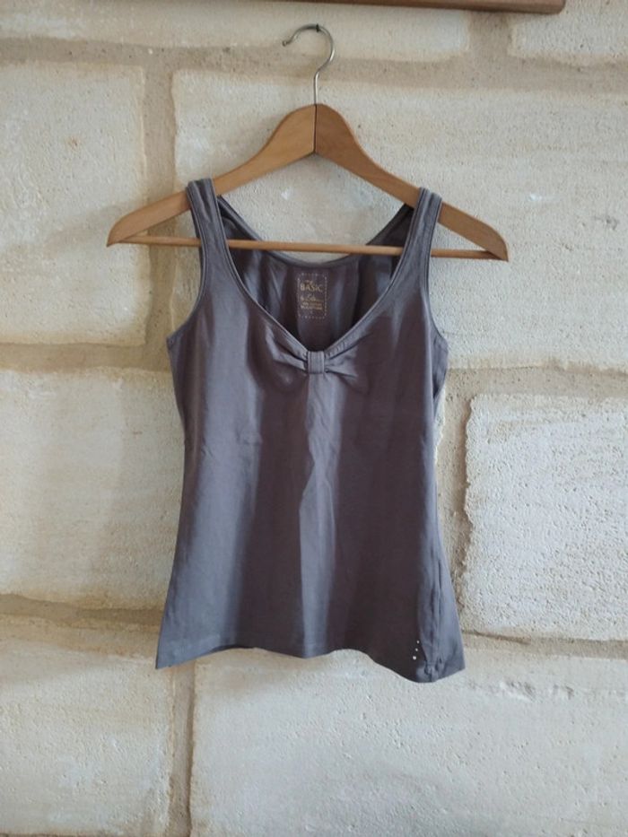 Débardeur Etam couleur taupe