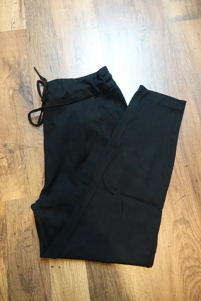Pantalon noir casual Vero Moda Sx30