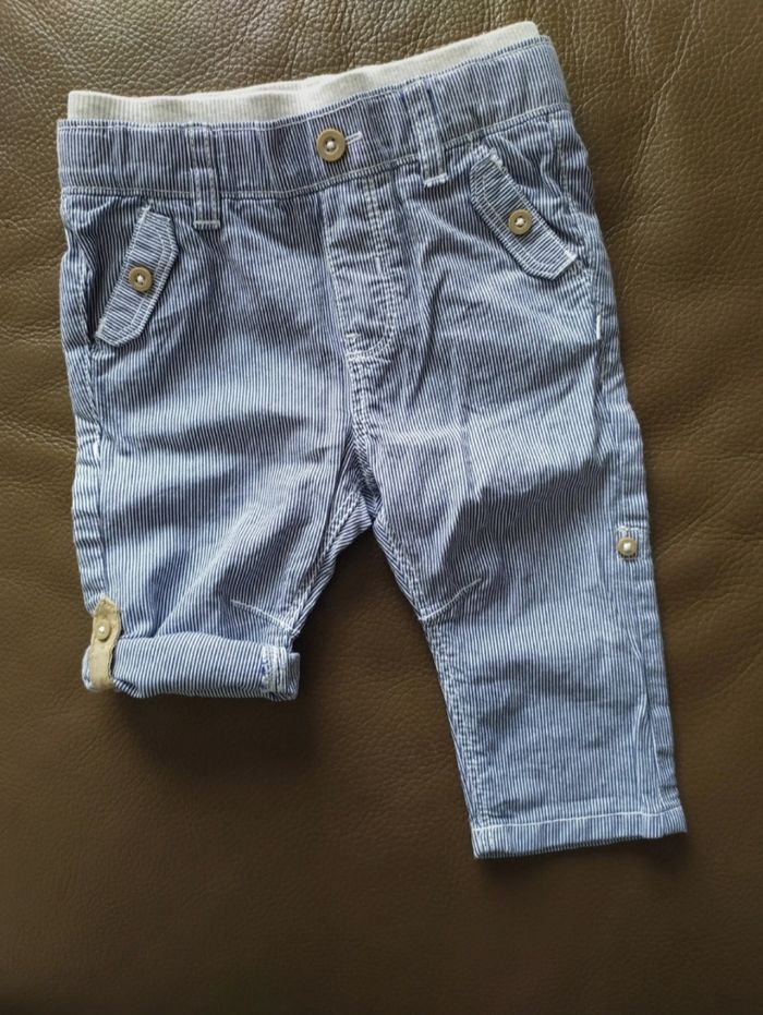 Pantalon / Pantacourt 6 mois neuf