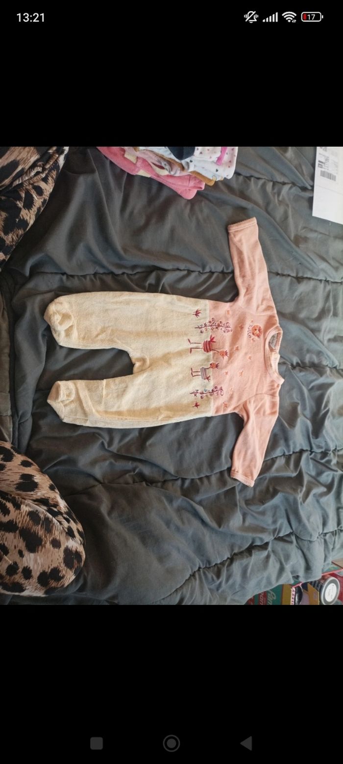 Lot de pyjama bébé fille taille 3 mois