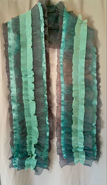 Écharpe gaufrée bleu/turquoise et vert