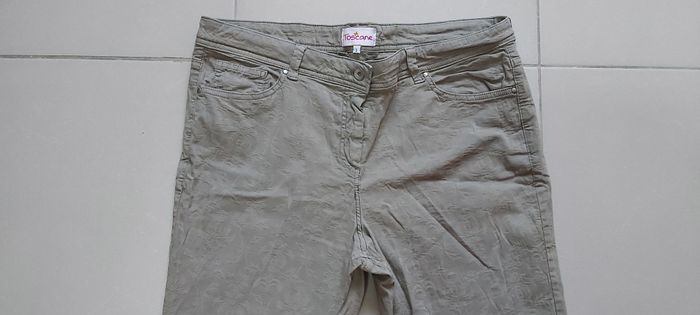 Pantalon Taille 3 - photo numéro 2