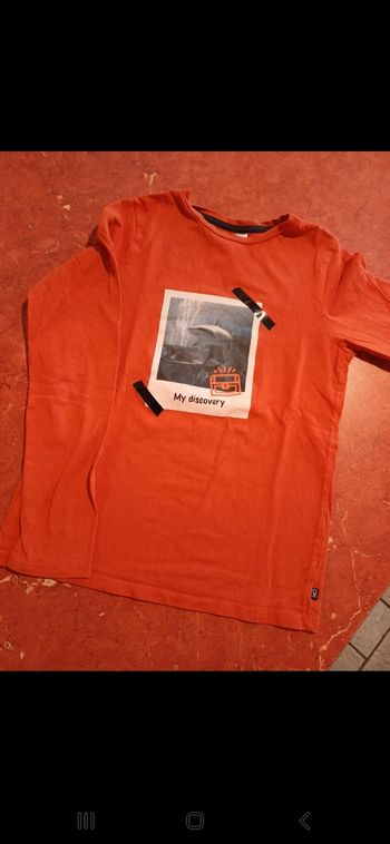 T.shirt garçon taille 10 ans