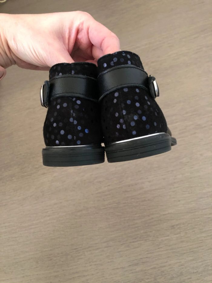 2 paires de bottines fille 20 - photo numéro 4