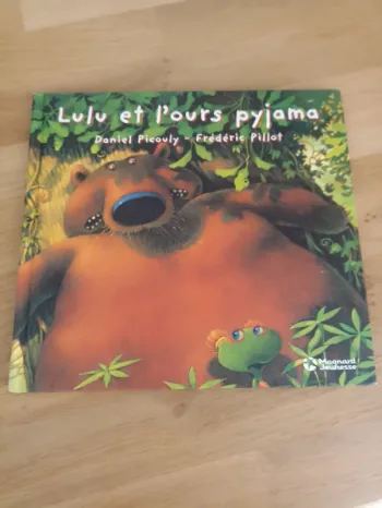 Lulu et l'ours en pyjama