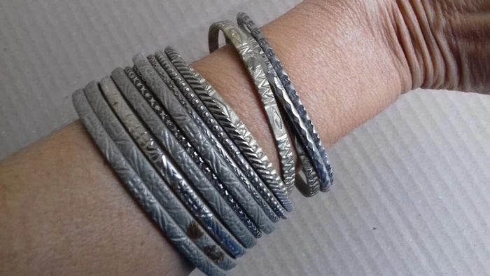 Lot de bracelets argentés - photo numéro 3