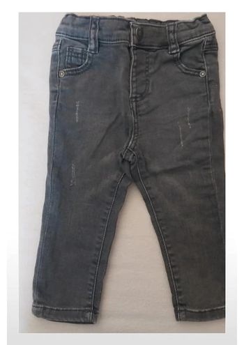 Jeans 12 mois Neuf