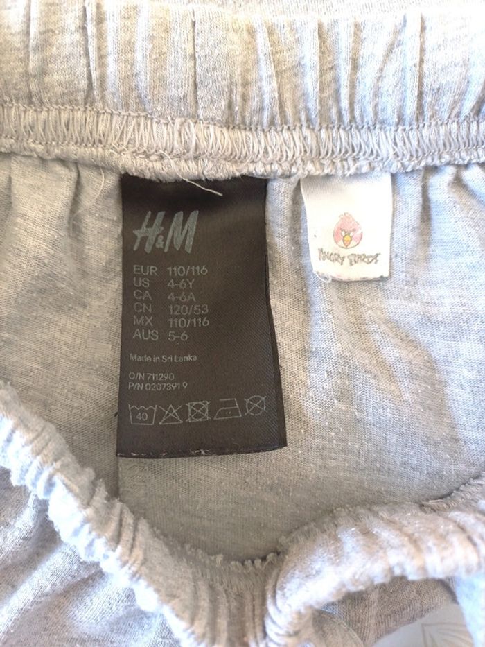 Short H&M 110/116 - photo numéro 3