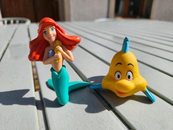 Lot de 2 figurines La petite sirène + Polochon